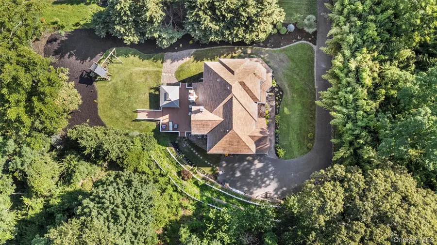 91 Bennetts Road, East Setauket, NY 11733 - #2