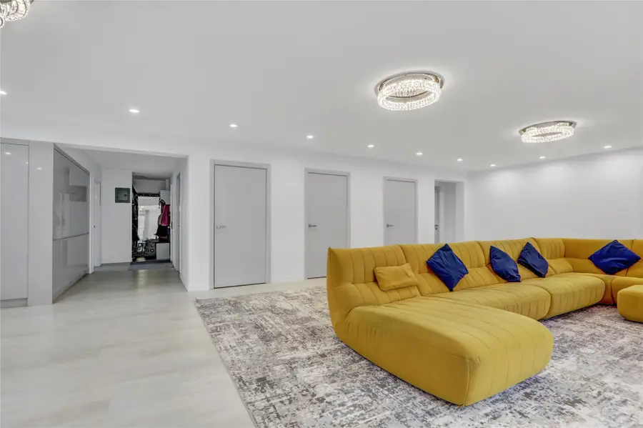 100-25 Queens Boulevard #7N, Forest Hills, NY 11375 - Image #2