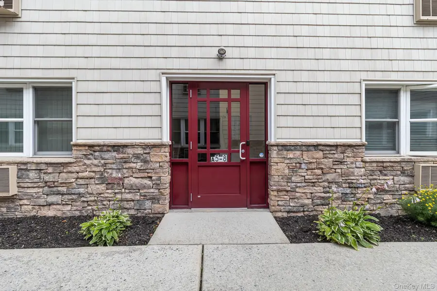 490 Main Street #A7, Farmingdale, NY 11735 - Image #2