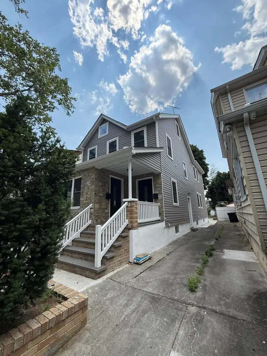 14632 Huxley Street, Rosedale, NY 11422 - Image #2