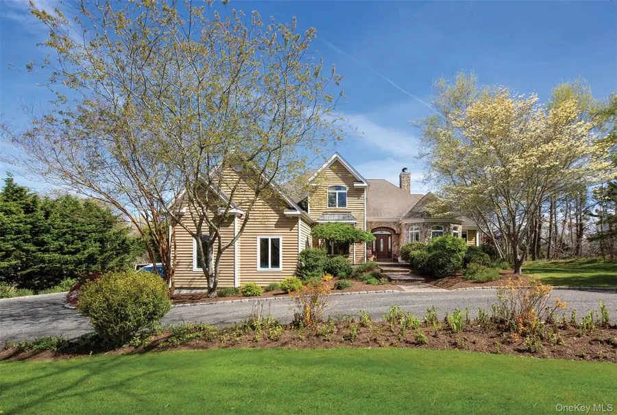 115 Highland Road, Southampton, NY 11968 - Image #2