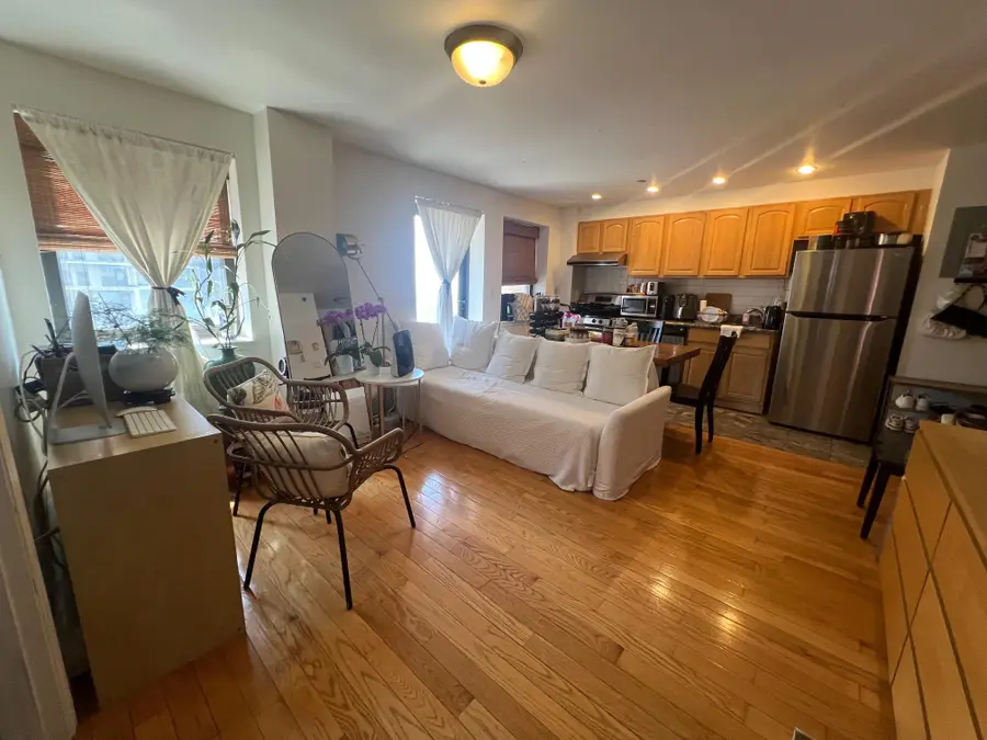 133-53 37 Avenue, Flushing, NY 11354 - Image #2