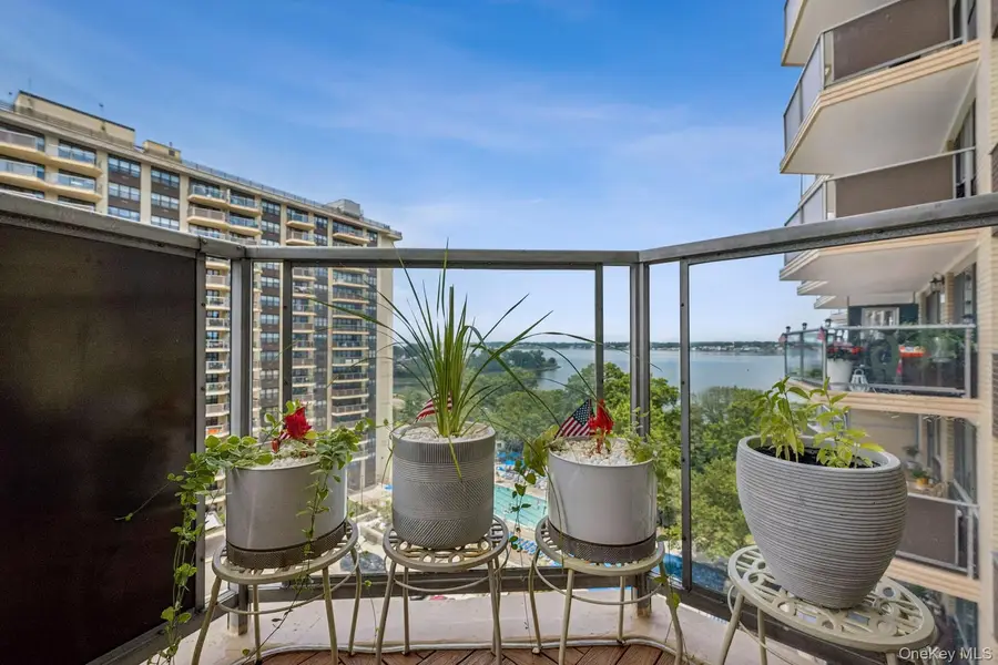 18-15 215th Street #9J, Bayside, NY 11360 - Image #3