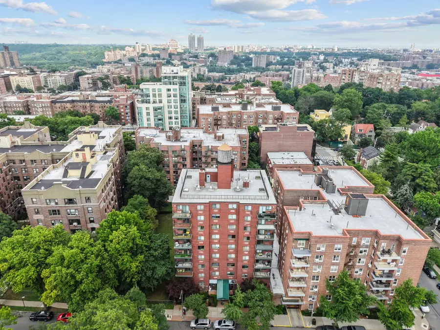 3220 Fairfield Avenue #6A, Bronx, NY 10463 - Image #2