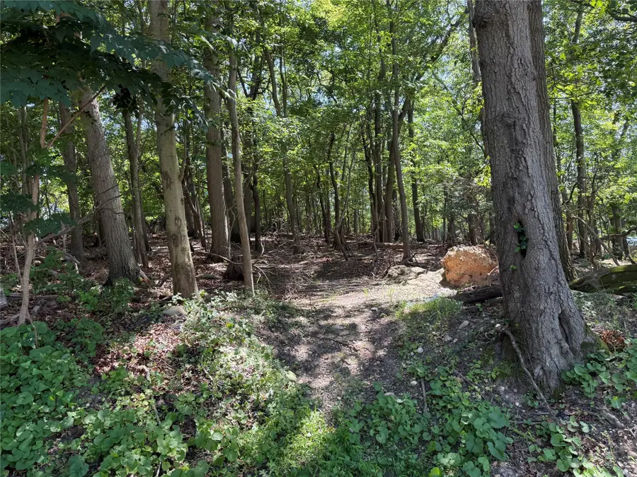 Harborview Avenue, Port Jefferson Station, NY 11777 - Image #2