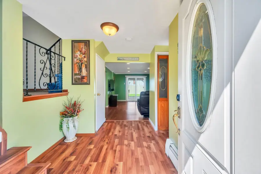 20 College Road, Selden, NY 11784 - Image #3