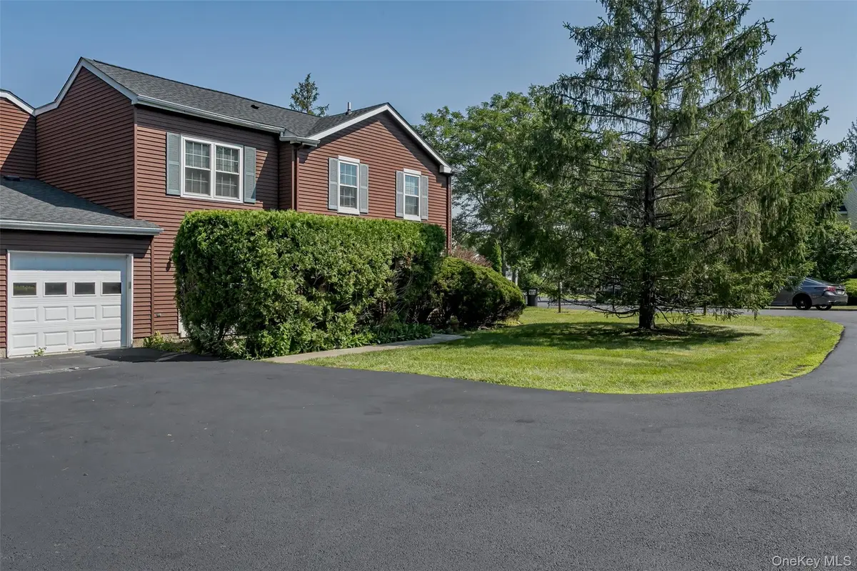 37 Candlestick Court, Warwick, NY 10990 - Image #1
