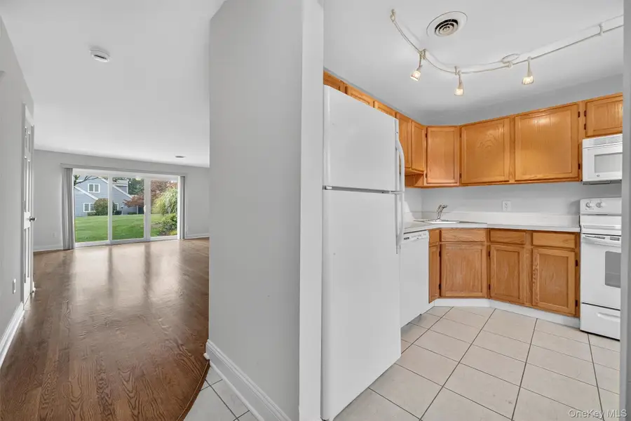 204 Stoneway Lane, Peekskill, NY 10566 - Image #2