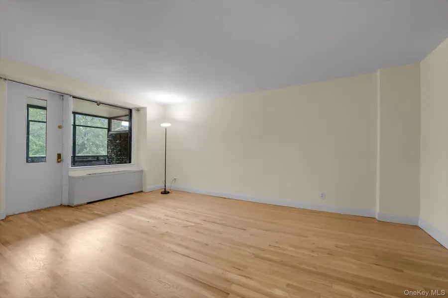 4705 Henry Hudson Parkway W #1J, Bronx, NY 10471 - Image #2