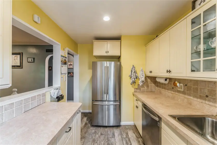 217-22 73rd Avenue #Upper, Oakland Gardens, NY 11364 - Image #2