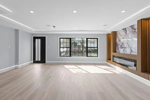 88-29 184 Street, Hollis, NY 11423