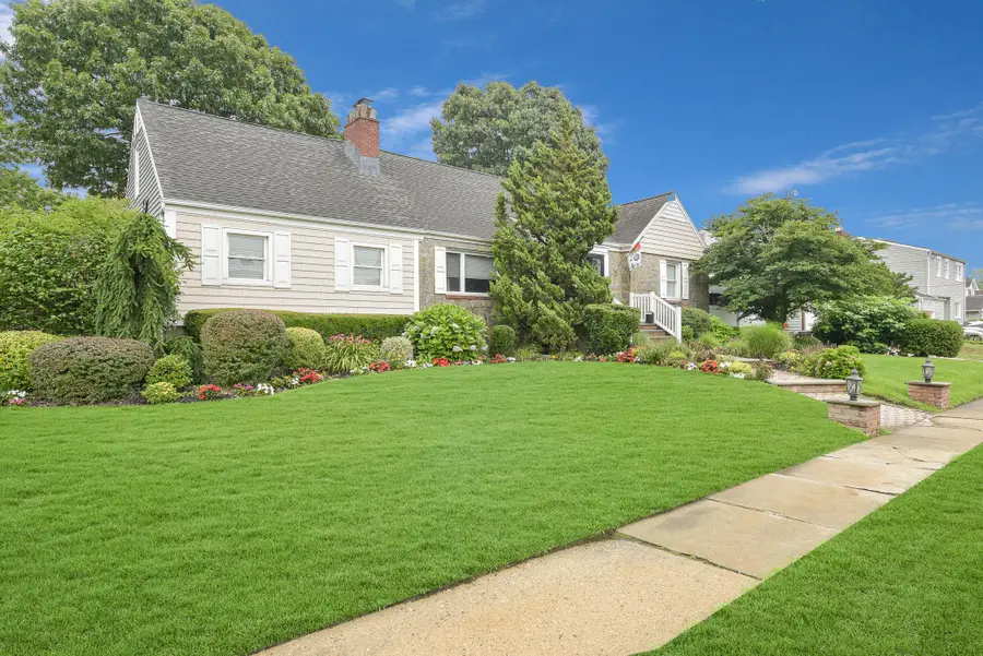 3309 Balsam Street, Oceanside, NY 11572 - Image #3