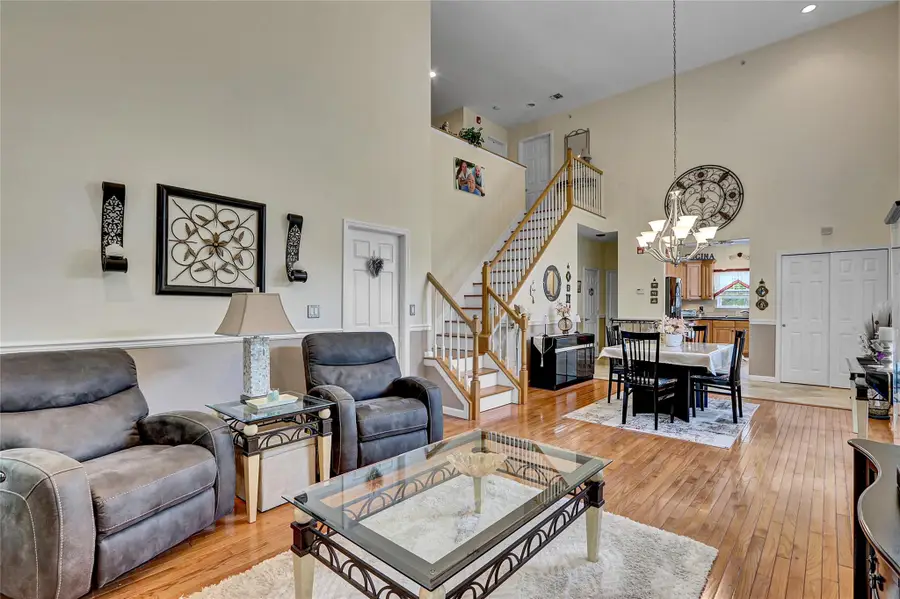 7 Halley Lane, Miller Place, NY 11764 - Image #3