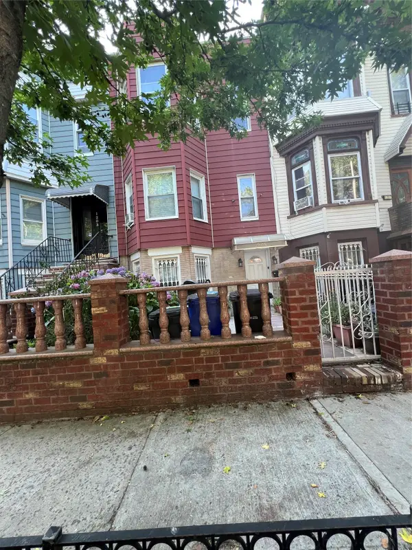 1205 Hancock Street, Brooklyn, NY 11221