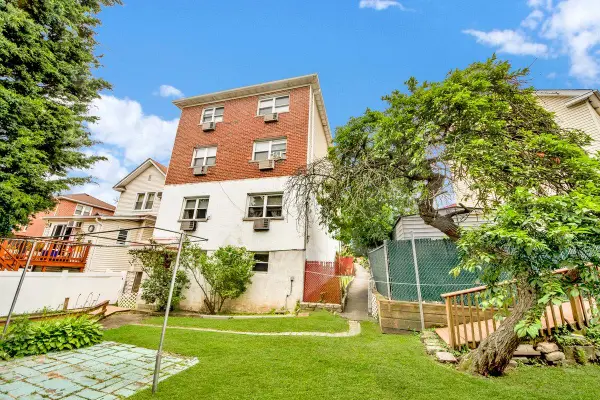 1455 Kennellworth Place, Bronx, NY 10465