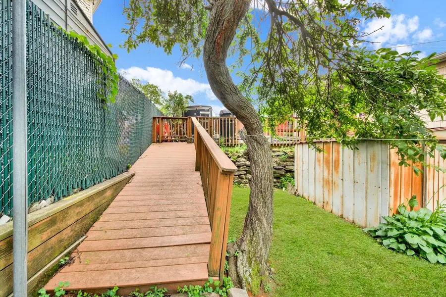 1455 Kennellworth Place, Bronx, NY 10465 - Image #3