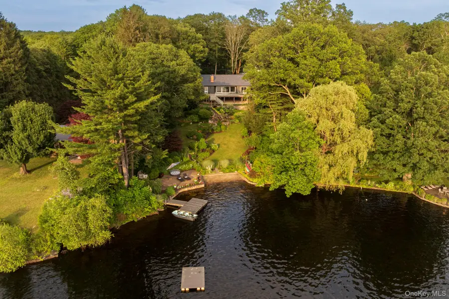 482 Lake Shore Road, Putnam Valley, NY 10579 - Image #3