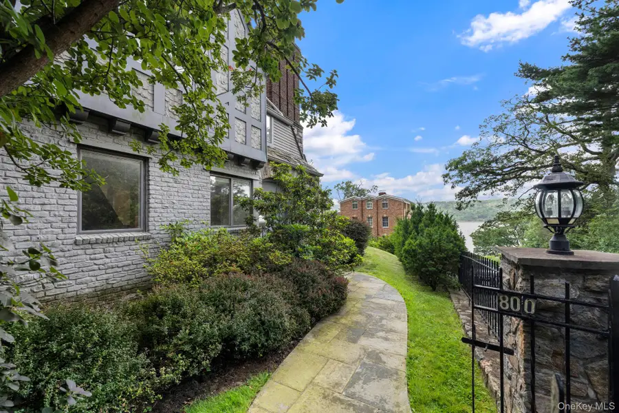 800 W 231st Street, Bronx, NY 10463 - Image #3