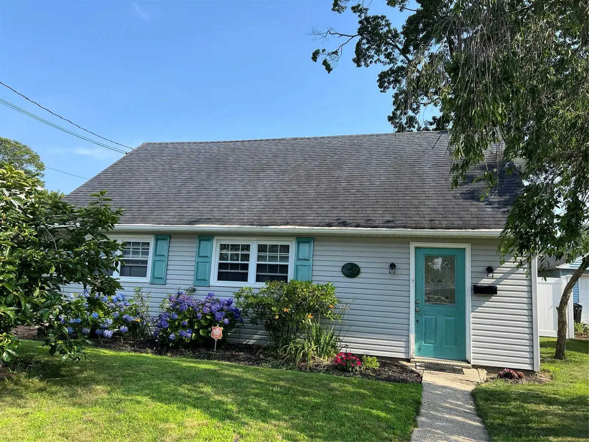 12 Florida Avenue, Copiague, NY 11726 - Image #1
