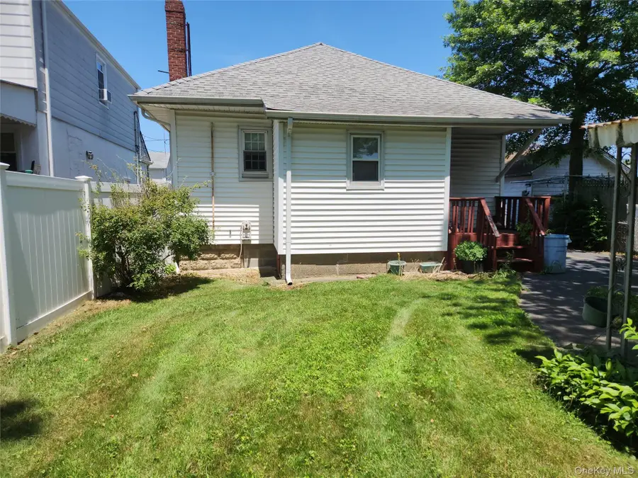 14 W Argyle Street, Valley Stream, NY 11580 - Image #3