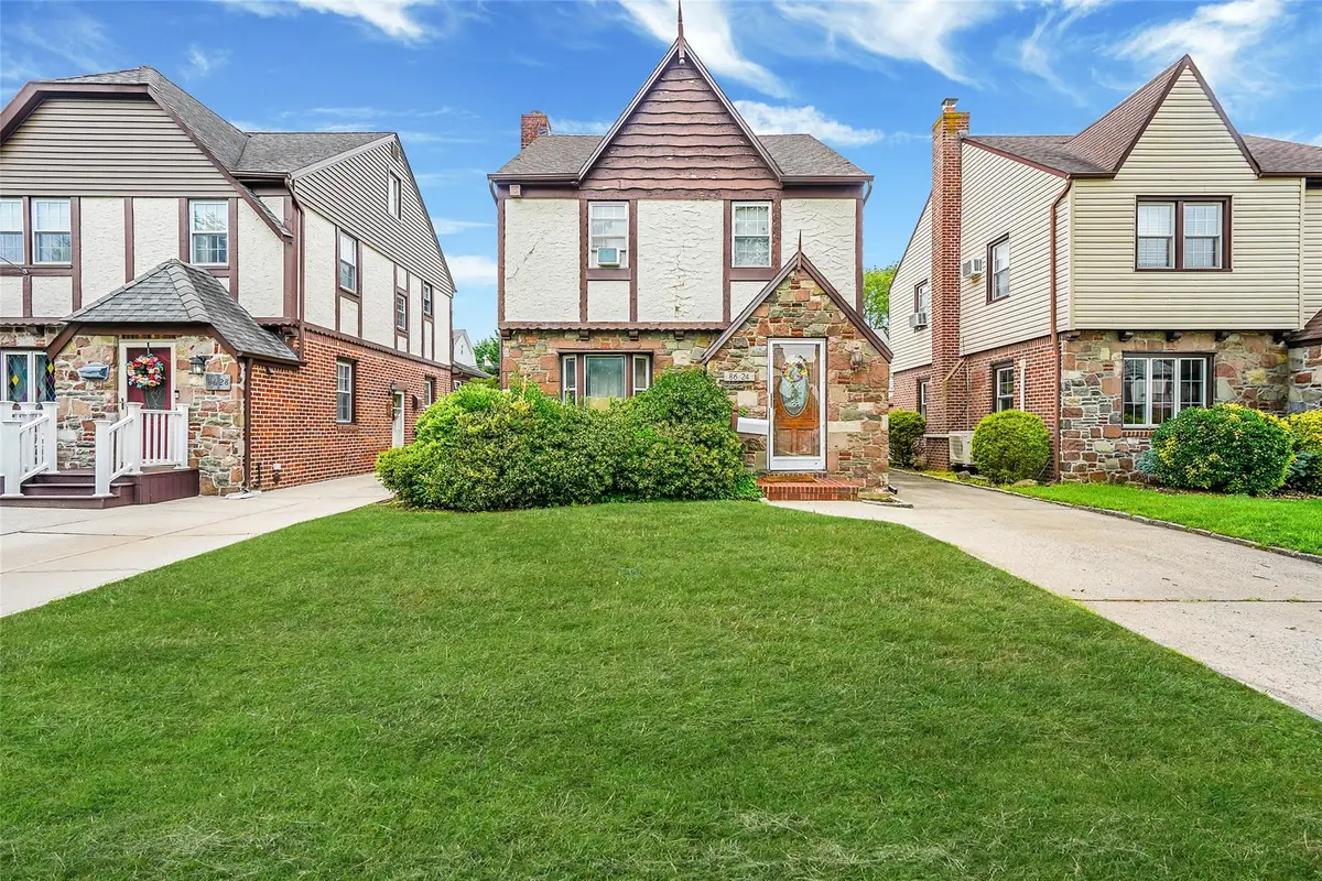 8624 253rd Street, Bellerose, NY 11426 - Image #1