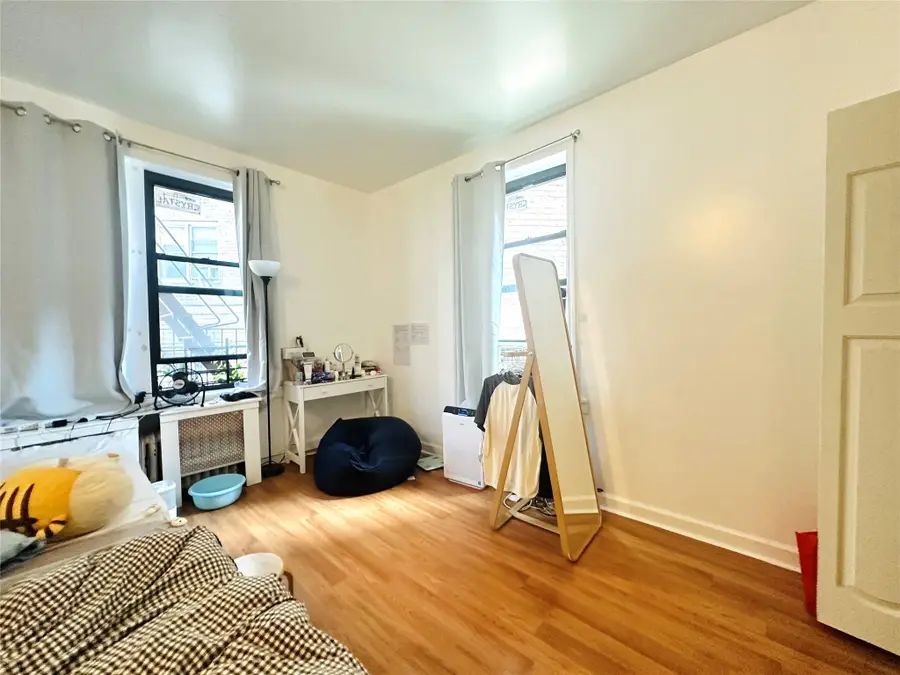 4233 Kissena Boulevard #2D, Flushing, NY 11355 - Image #3
