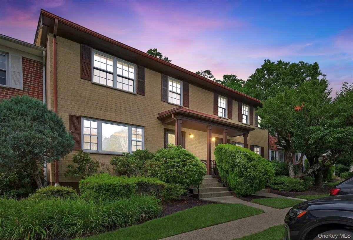 418 Pawnee Court, Suffern, NY 10901 - Image #1