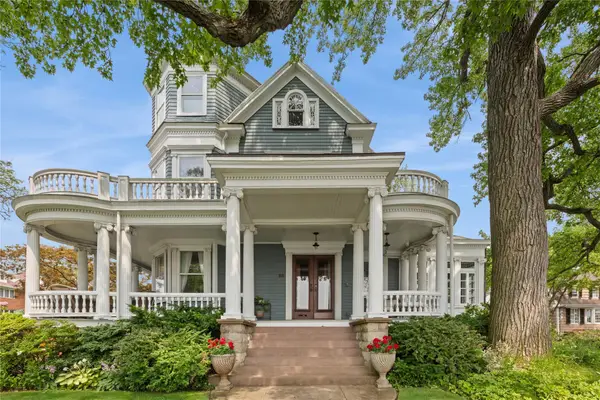 28 Shore Road, Douglaston, NY 11363