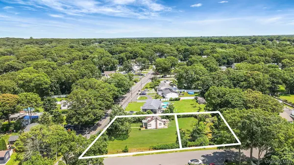 318 B Johnson Avenue, Ronkonkoma, NY 11779