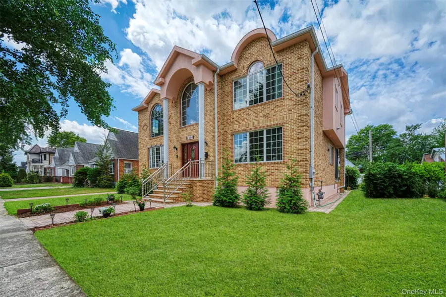 83-14 266th Street, Glen Oaks, NY 11004 - Image #2