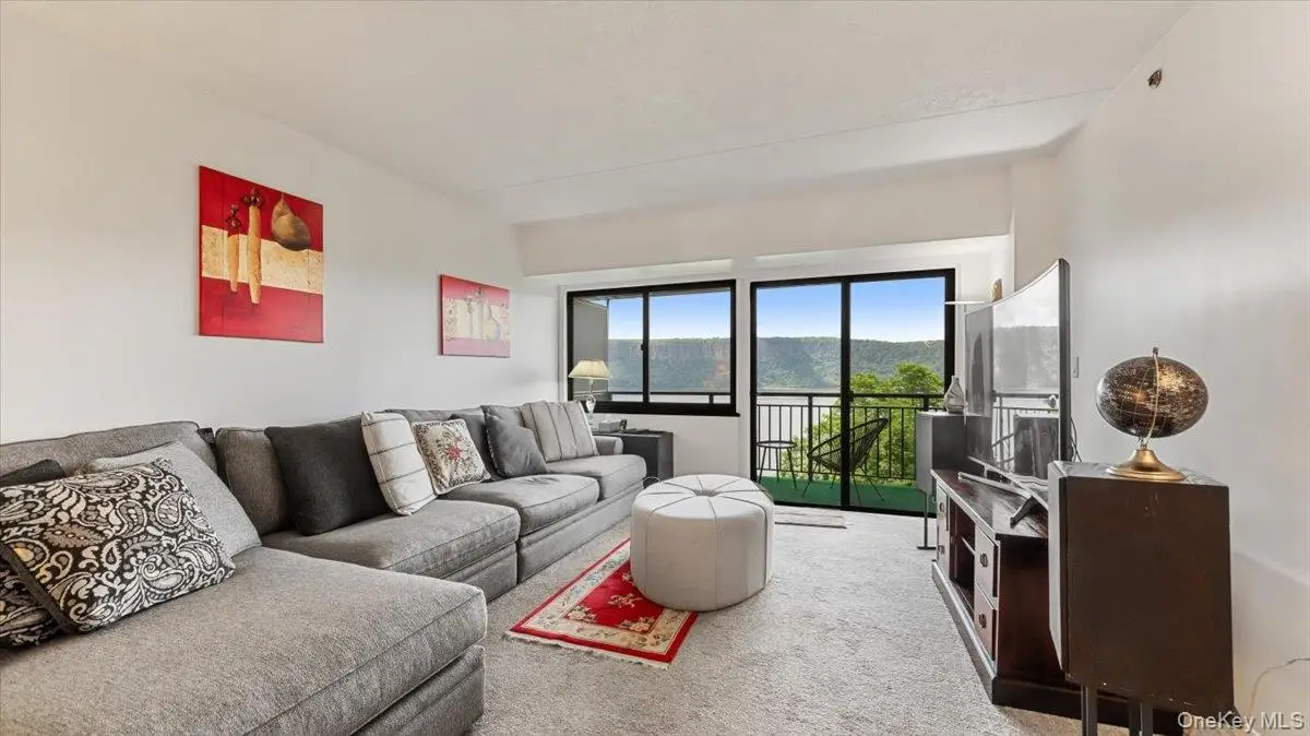 1020 Warburton Avenue #9C, Yonkers, NY 10701 - Image #1