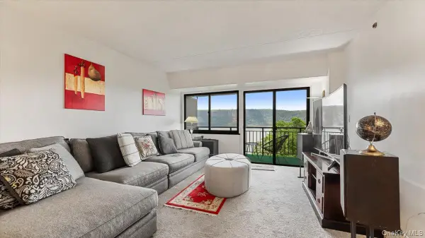 1020 Warburton Avenue #9C, Yonkers, NY 10701