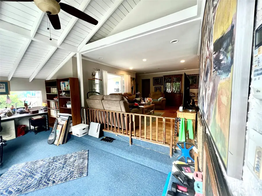 11 Pearl Street, North Woodmere, NY 11581 - Image #3