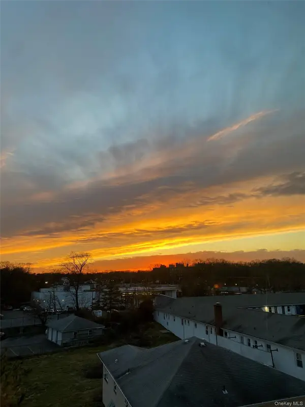 1015 Old Post Road #3N, Mamaroneck, NY 10543