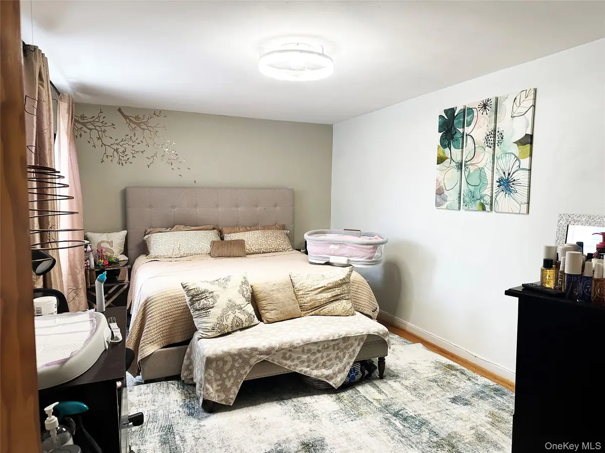 530 Dubois Avenue #B3, Valley Stream, NY 11581 - Image #1