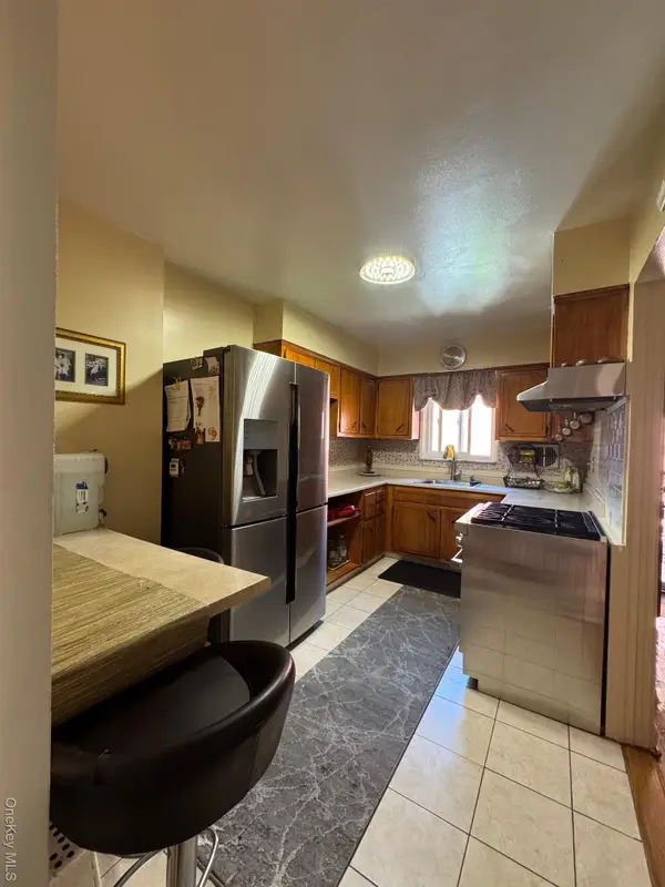 4406 Murdock Avenue, Bronx, NY 10466