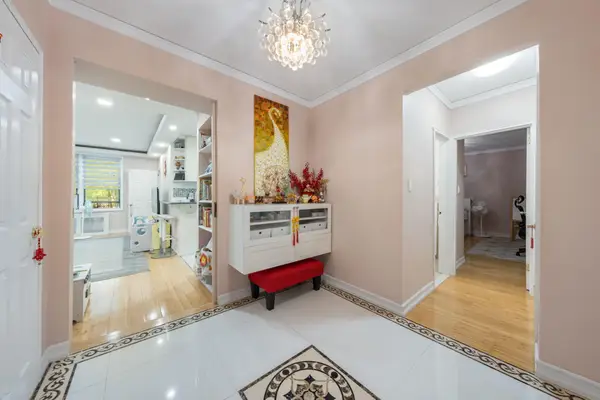 140-10 84 Drive #2B, Briarwood, NY 11435