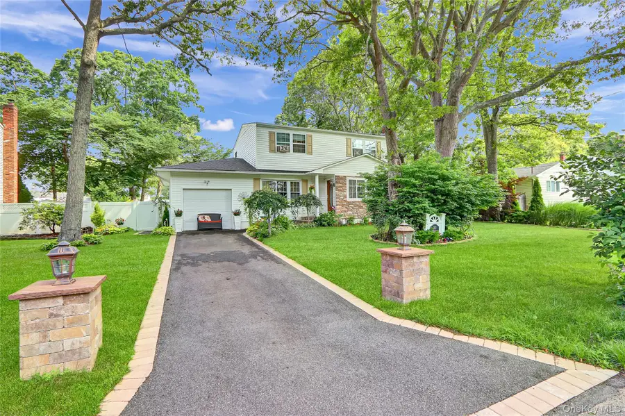 33 Breston Drive W, Shirley, NY 11967 - Image #2