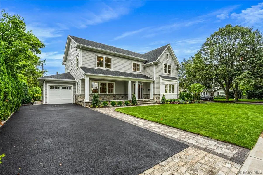 7 Yale Street, Garden City, NY 11530 - Image #2