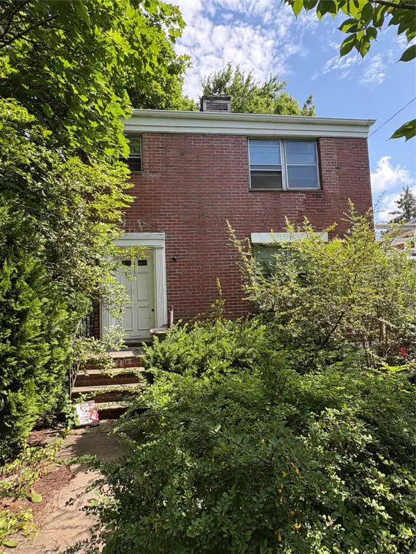 425 W 256th Street, Bronx, NY 10471