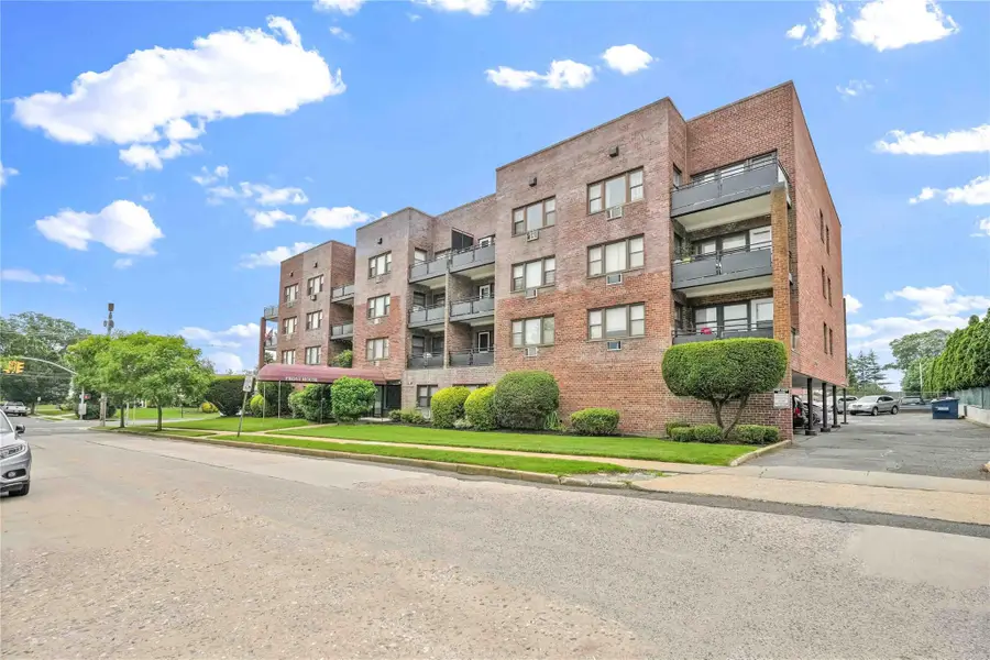 175 Archer Street #3A, Freeport, NY 11520 - Image #2