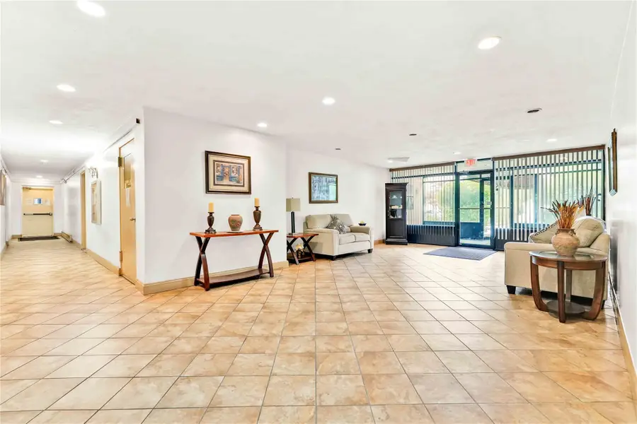 175 Archer Street #3A, Freeport, NY 11520 - Image #3