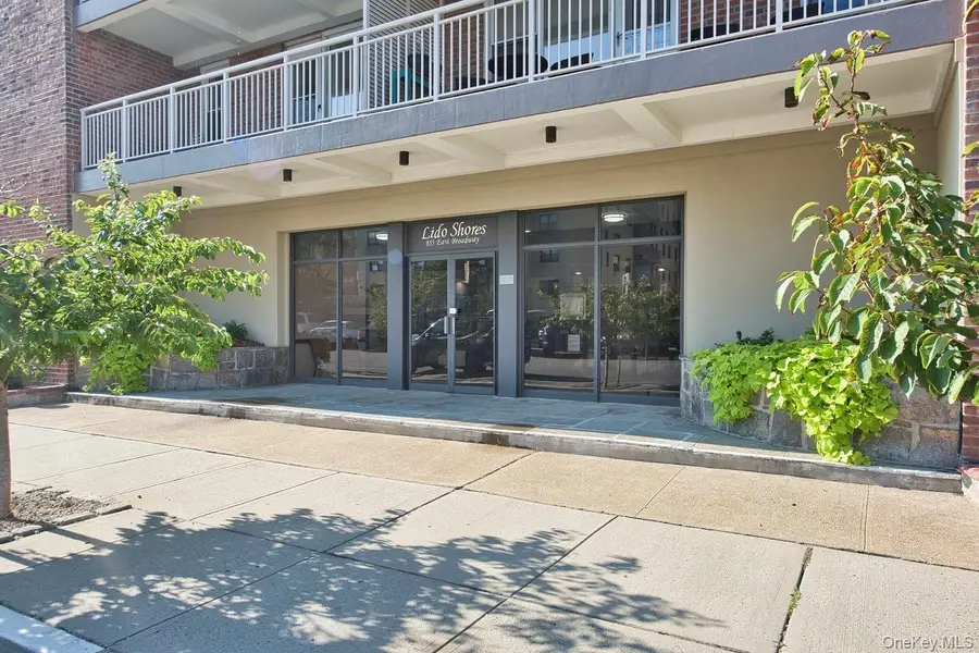 855 E. Broadway #2D1, Long Beach, NY 11561 - Image #2