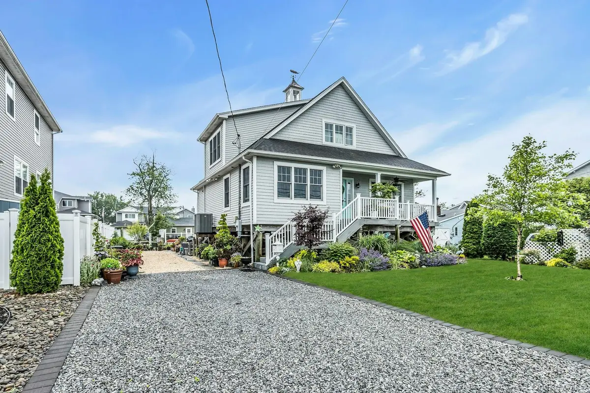 10 Garfield Place, Massapequa, NY 11758 - Image #1