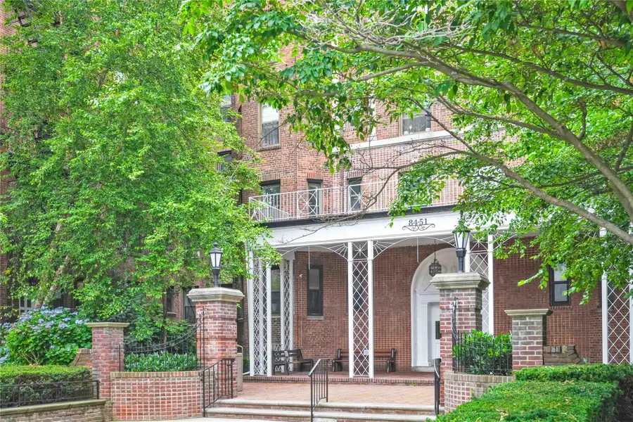 84-51 Beverly Road #5P, Kew Gardens, NY 11415 - Image #2