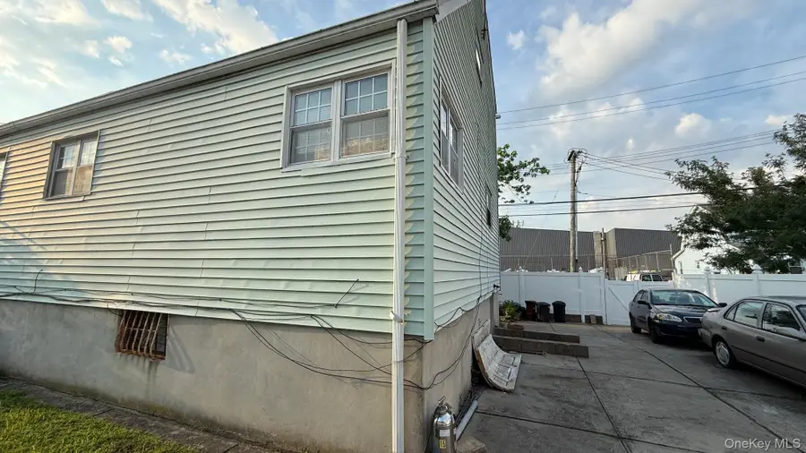 14605 227th Street, Springfield Gardens, NY 11413 - Image #3