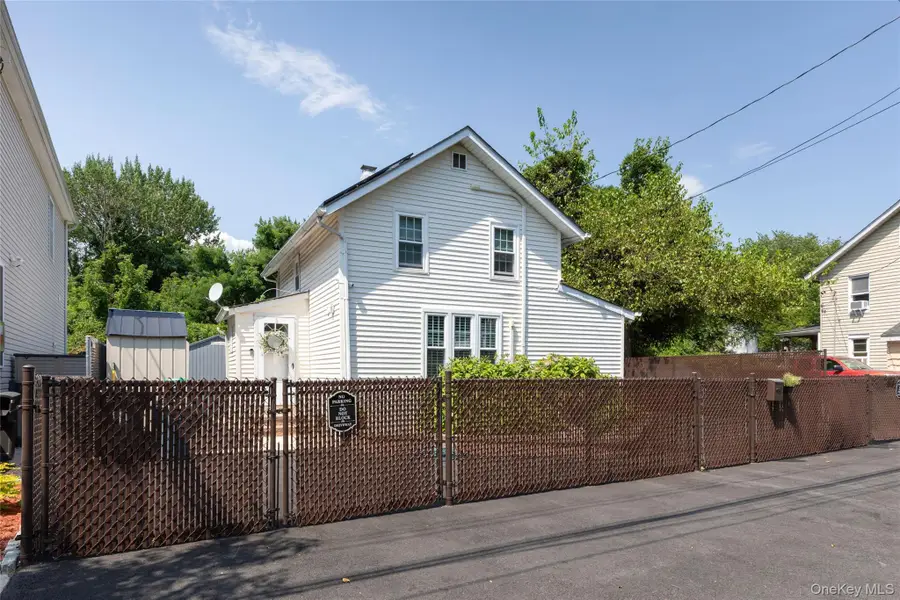 104 Tier Street, Bronx, NY 10464 - Image #3