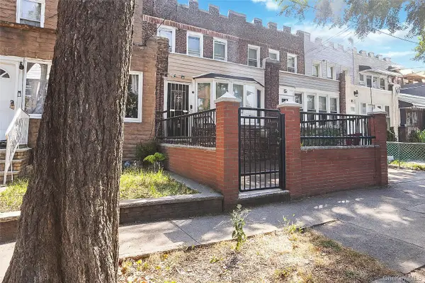 25-57 Mcintosh Street, East Elmhurst, NY 11369