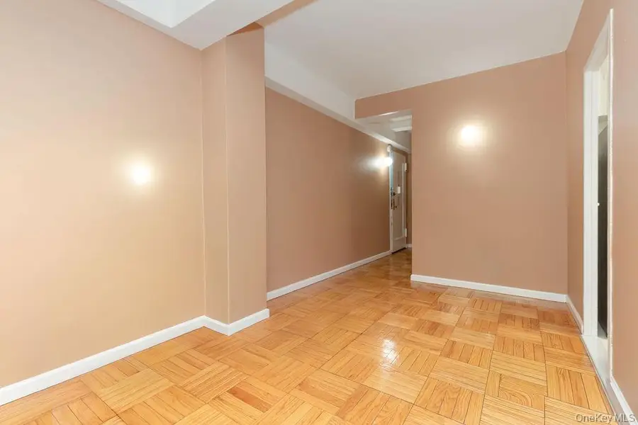 1970 E Tremont Avenue #1C, Bronx, NY 10462 - Image #3
