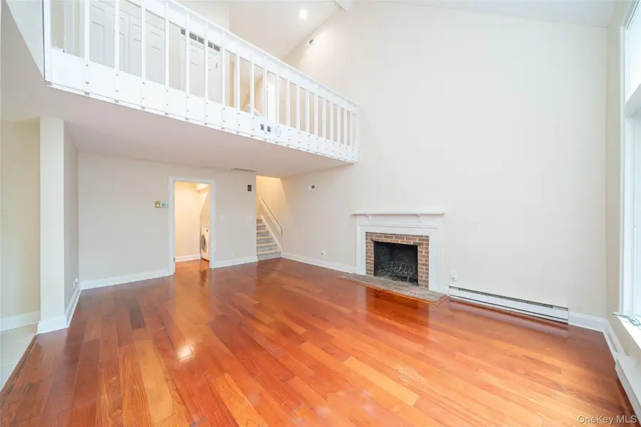 5 Grove Mews, Chappaqua, NY 10514 - #2